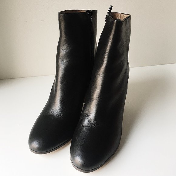 MAJE 119 FLIXY Smooth Leather Booties